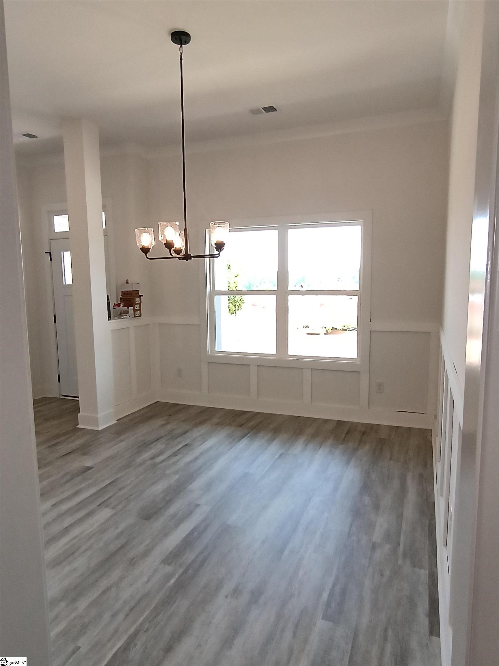 210 Glencliff Way Property Photo 10