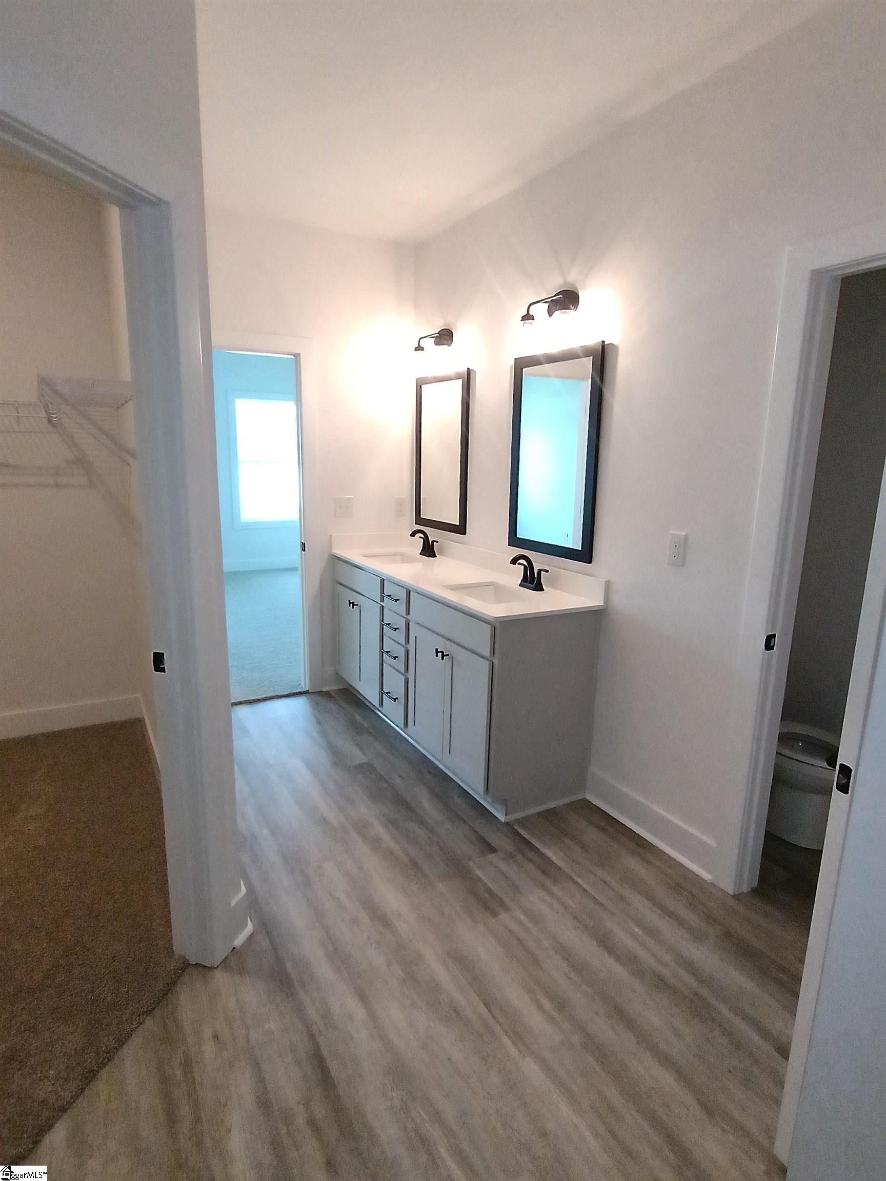 210 Glencliff Way Property Photo 24