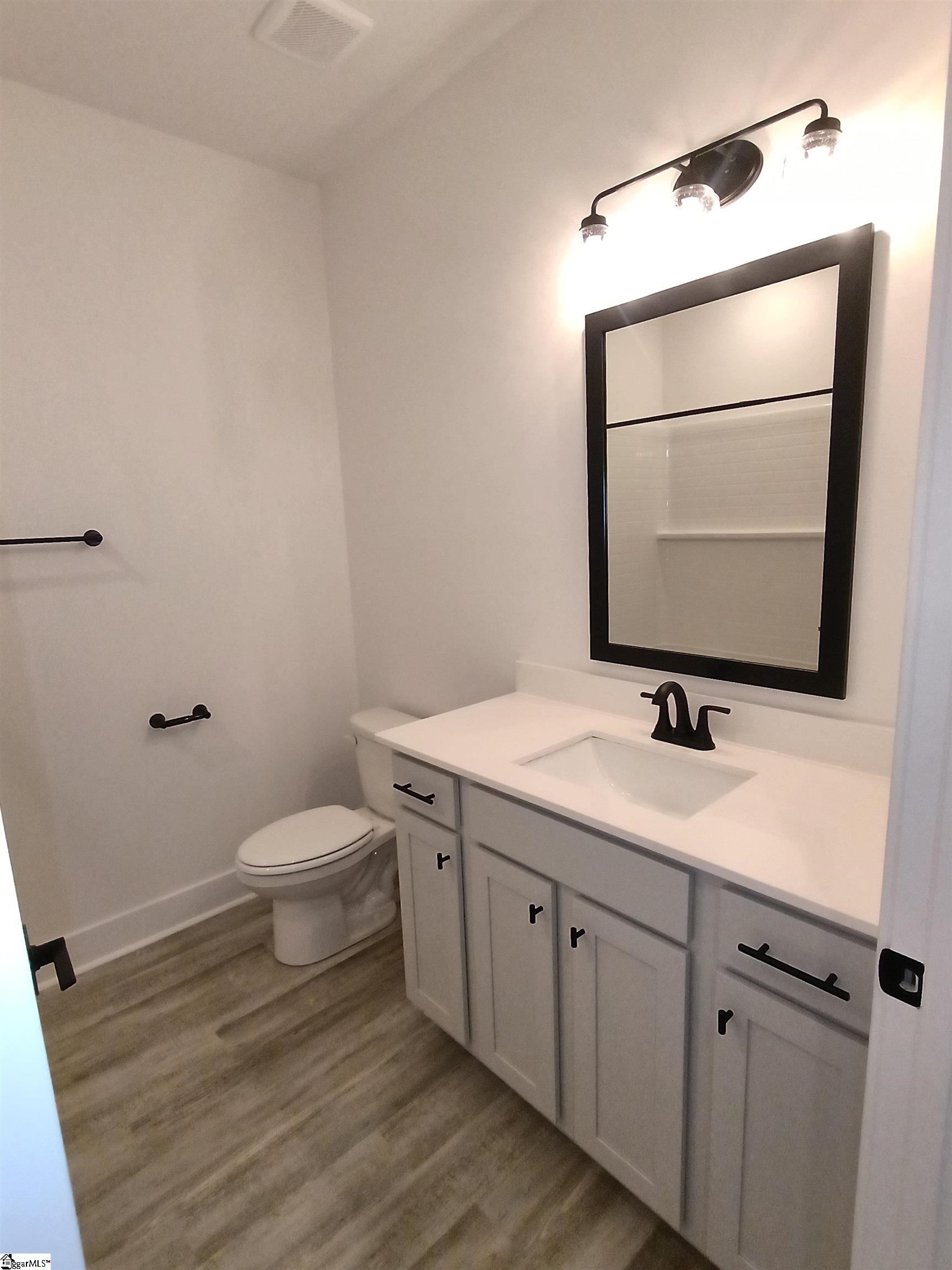 210 Glencliff Way Property Photo 31