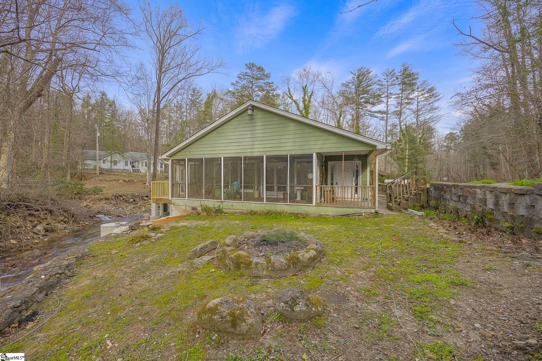 162 Jones Gap Road Property Photo 4