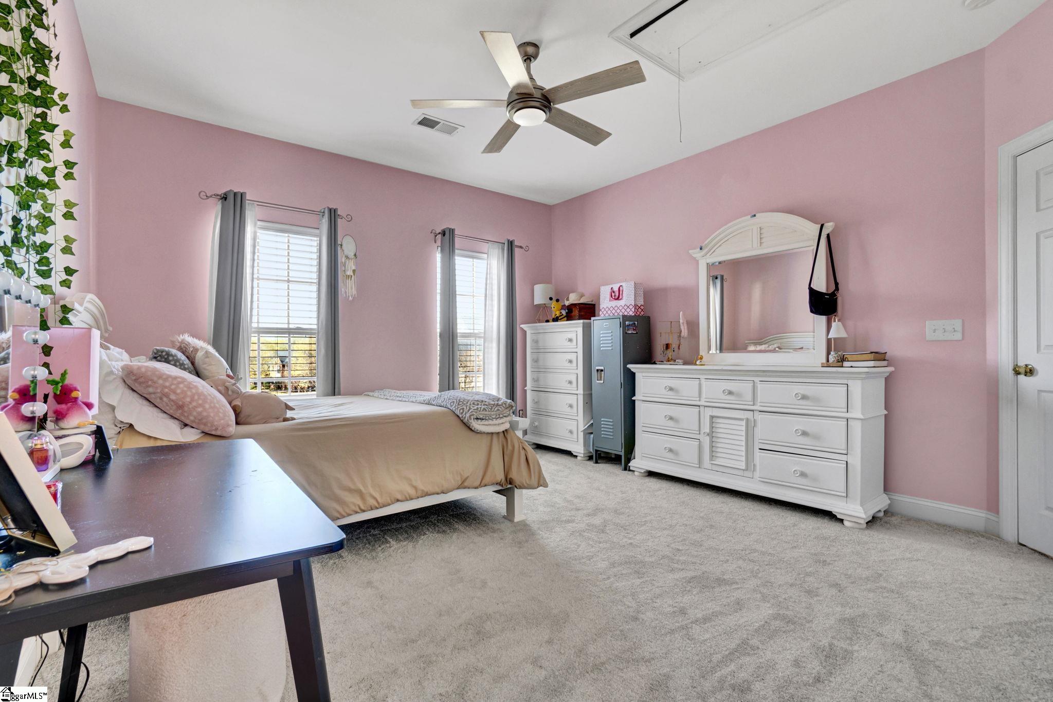 236 Highgrove Court Property Photo 19