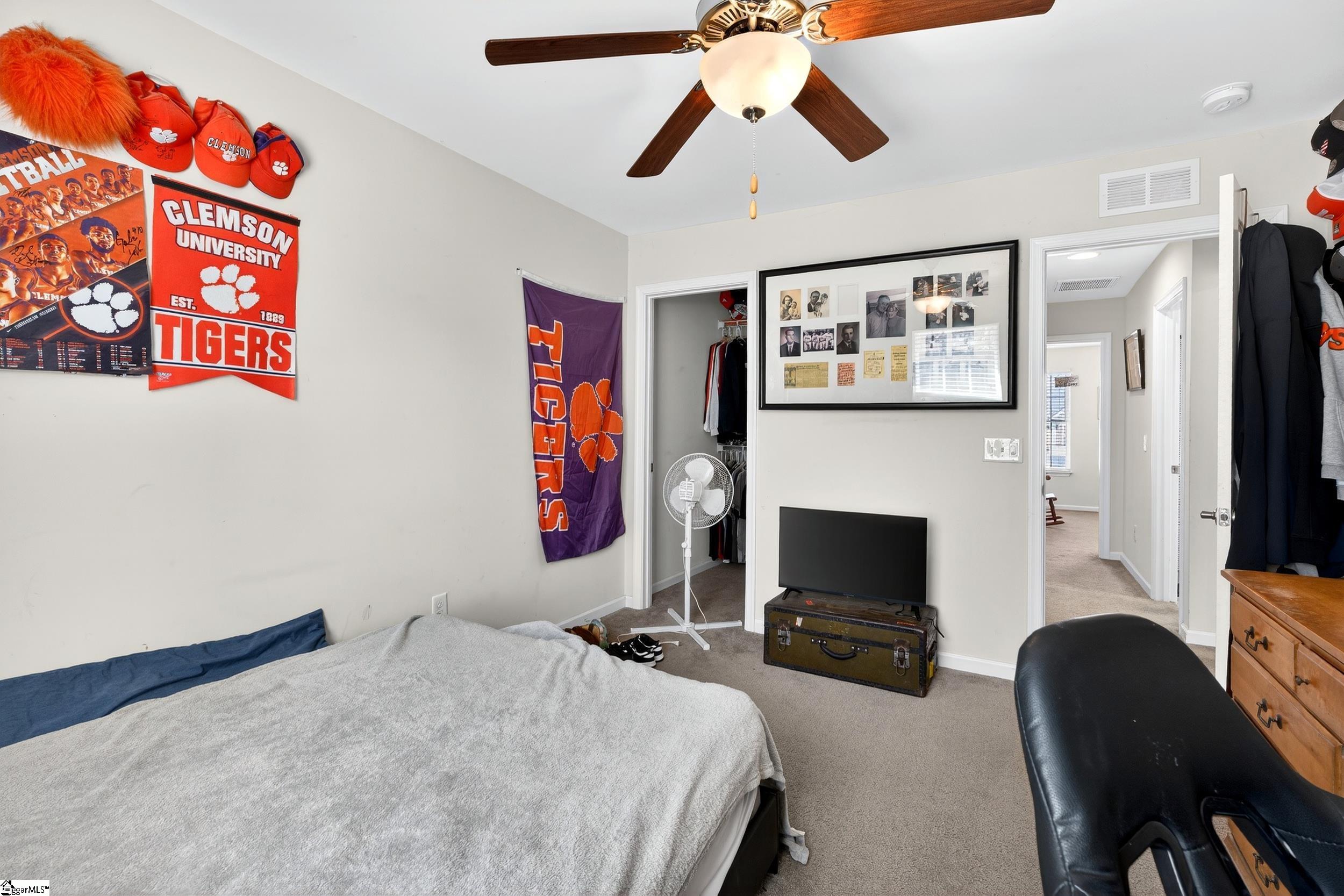 475 Woodbark Court Property Photo 22