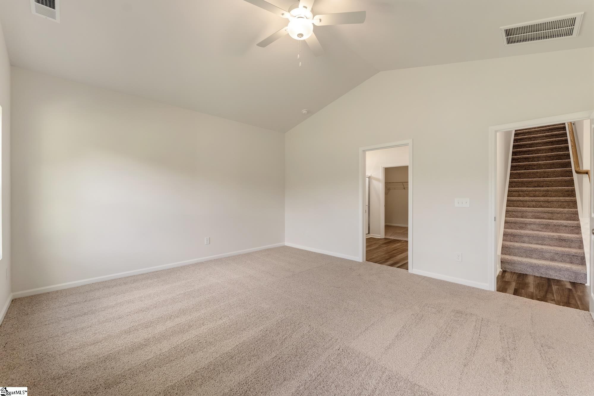 2305 Mill Loop Property Photo 11