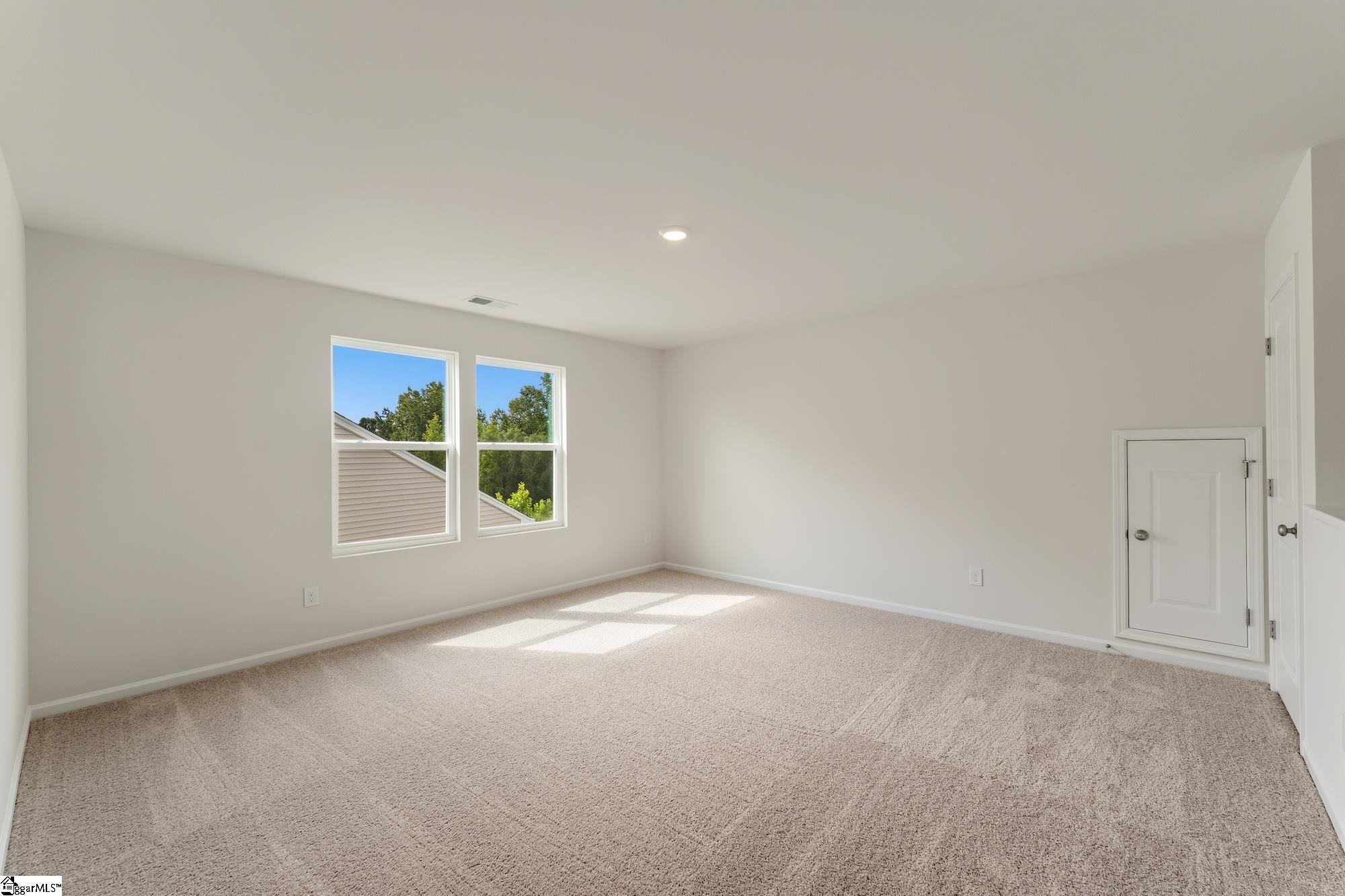 2305 Mill Loop Property Photo 15