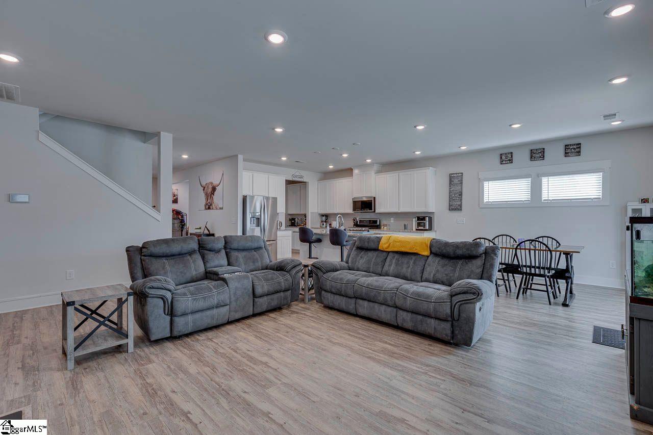 103 Pewter Circle Property Photo 15