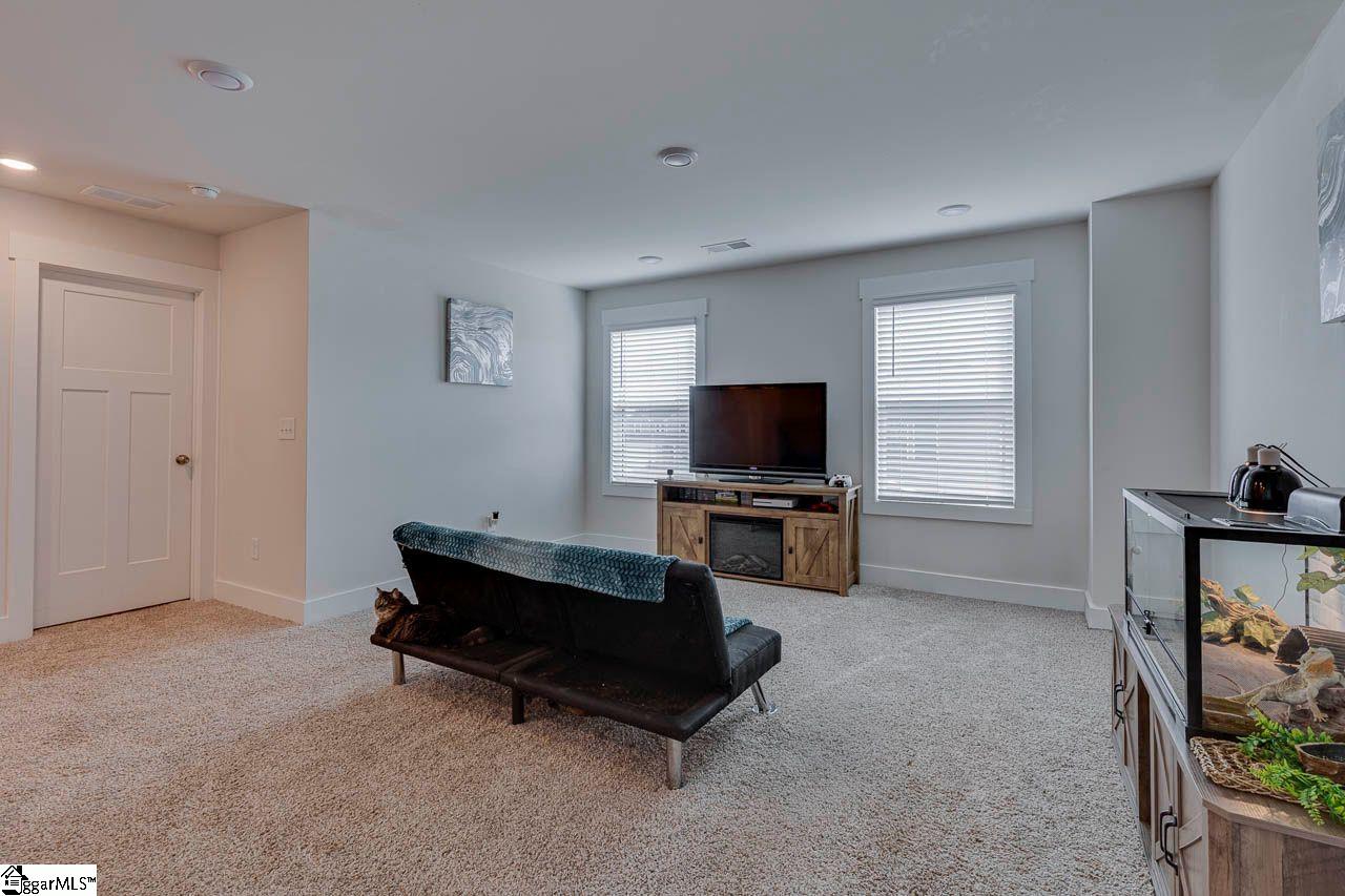 103 Pewter Circle Property Photo 28