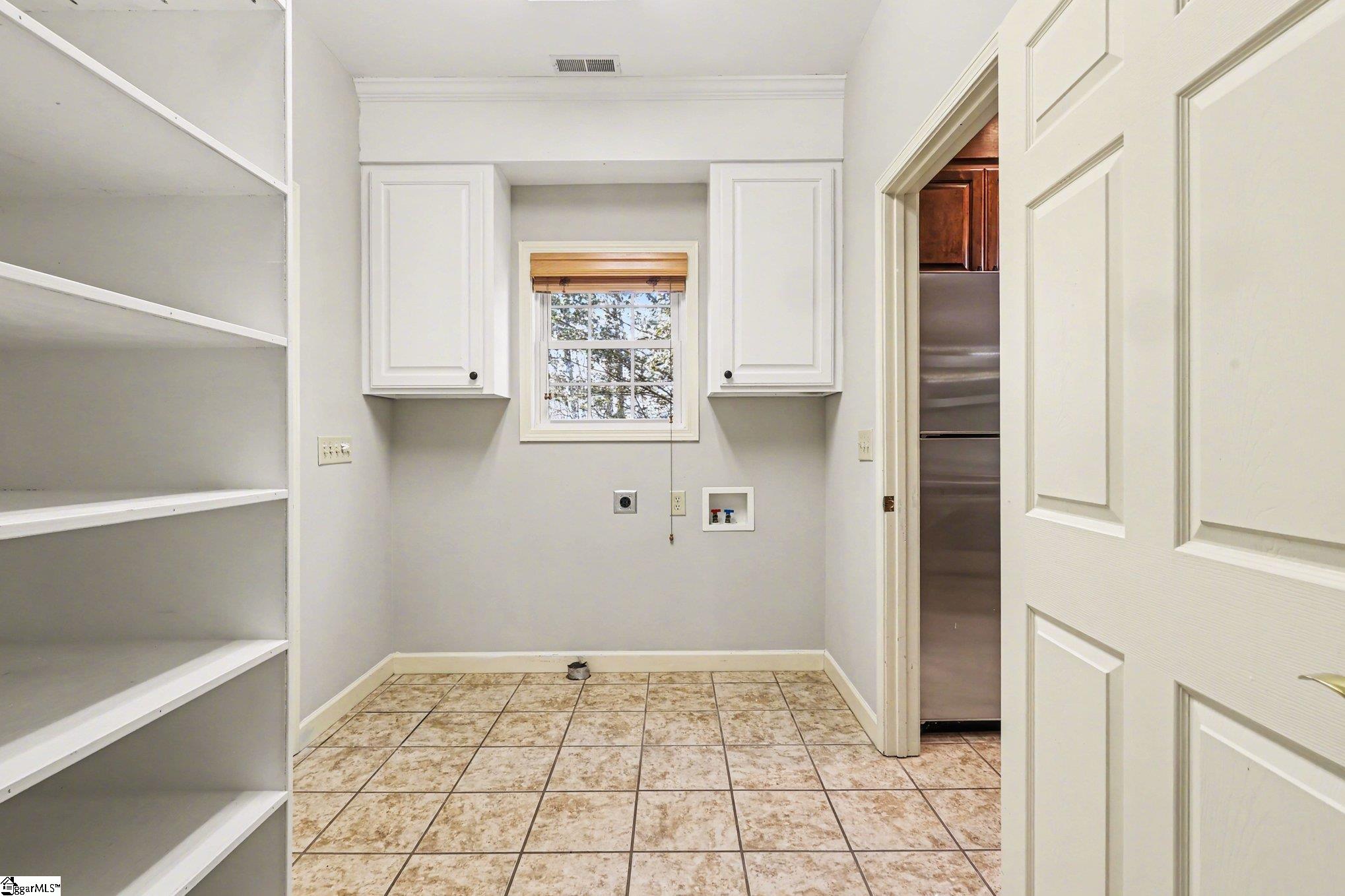 109 Oak Crest Circle Property Photo 12