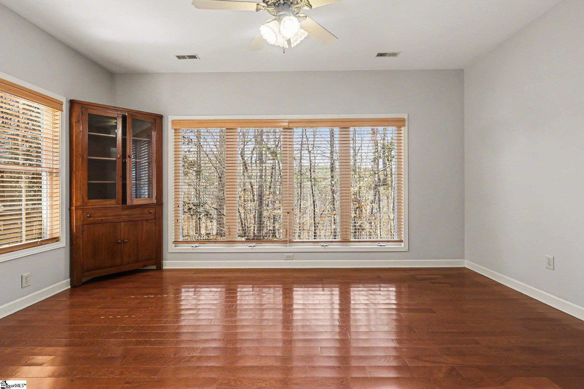 109 Oak Crest Circle Property Photo 20