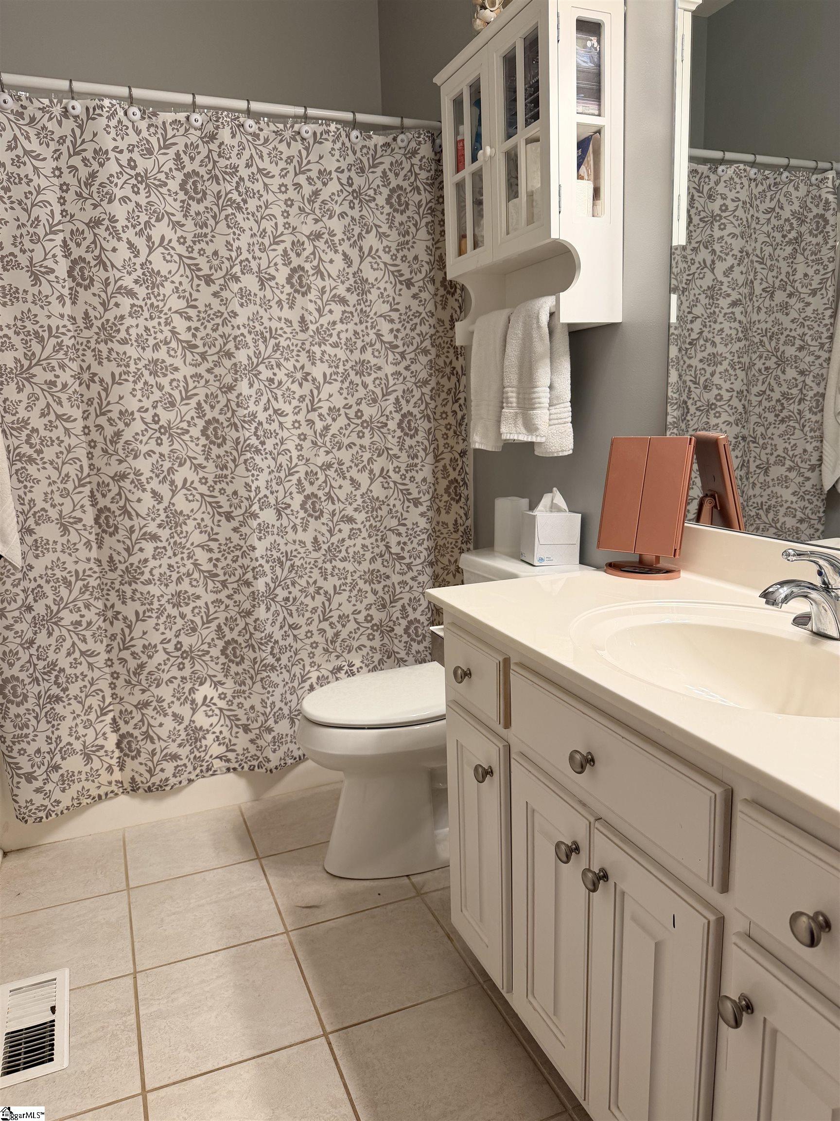 106 Legends Way Property Photo 17