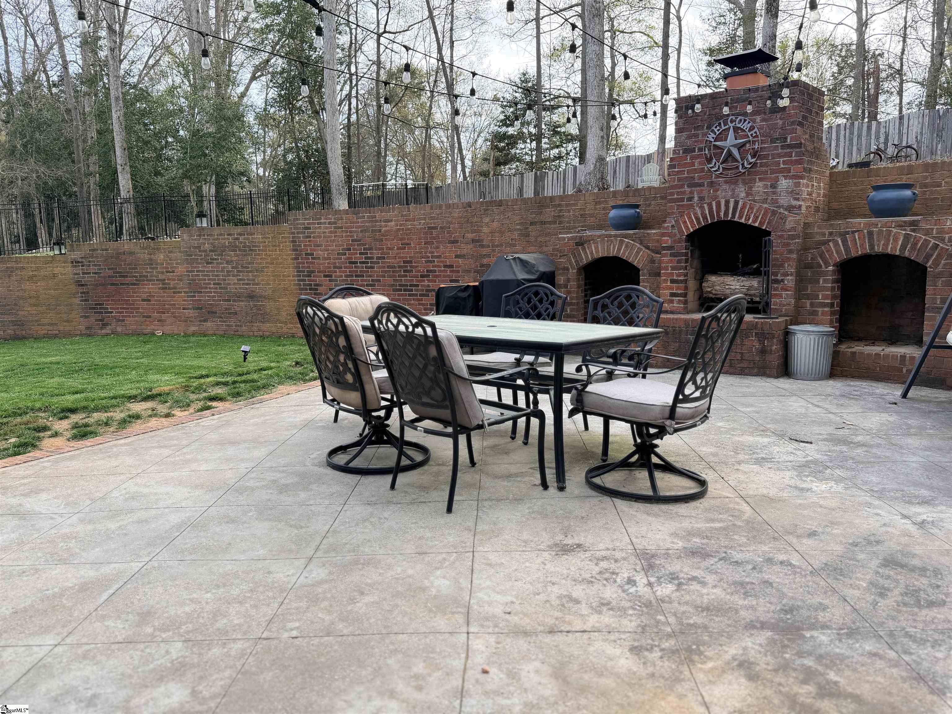 106 Legends Way Property Photo 23