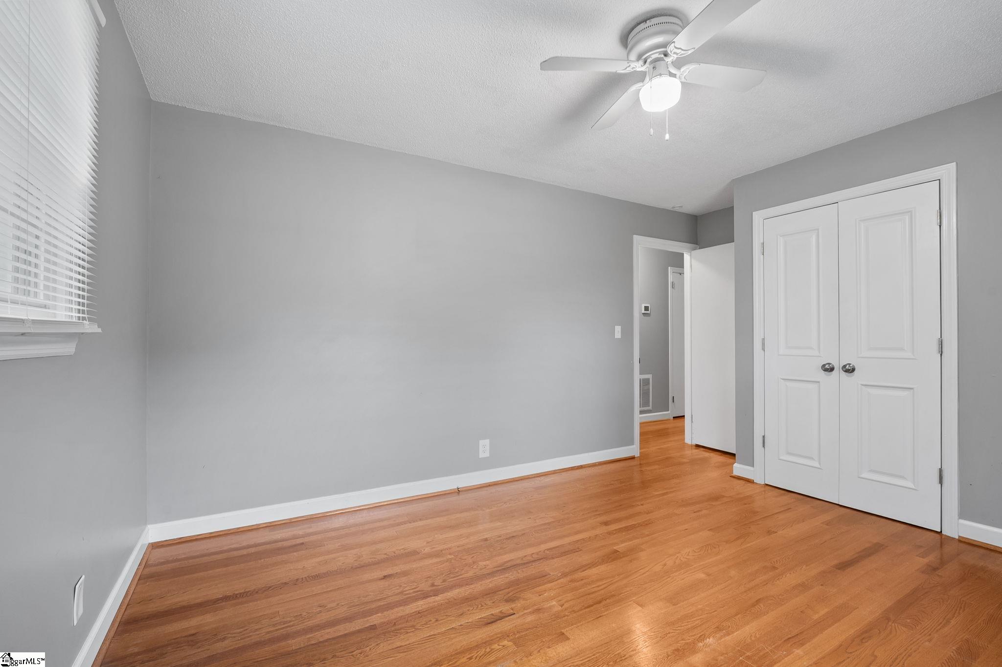 300 N Green Street Property Photo 33