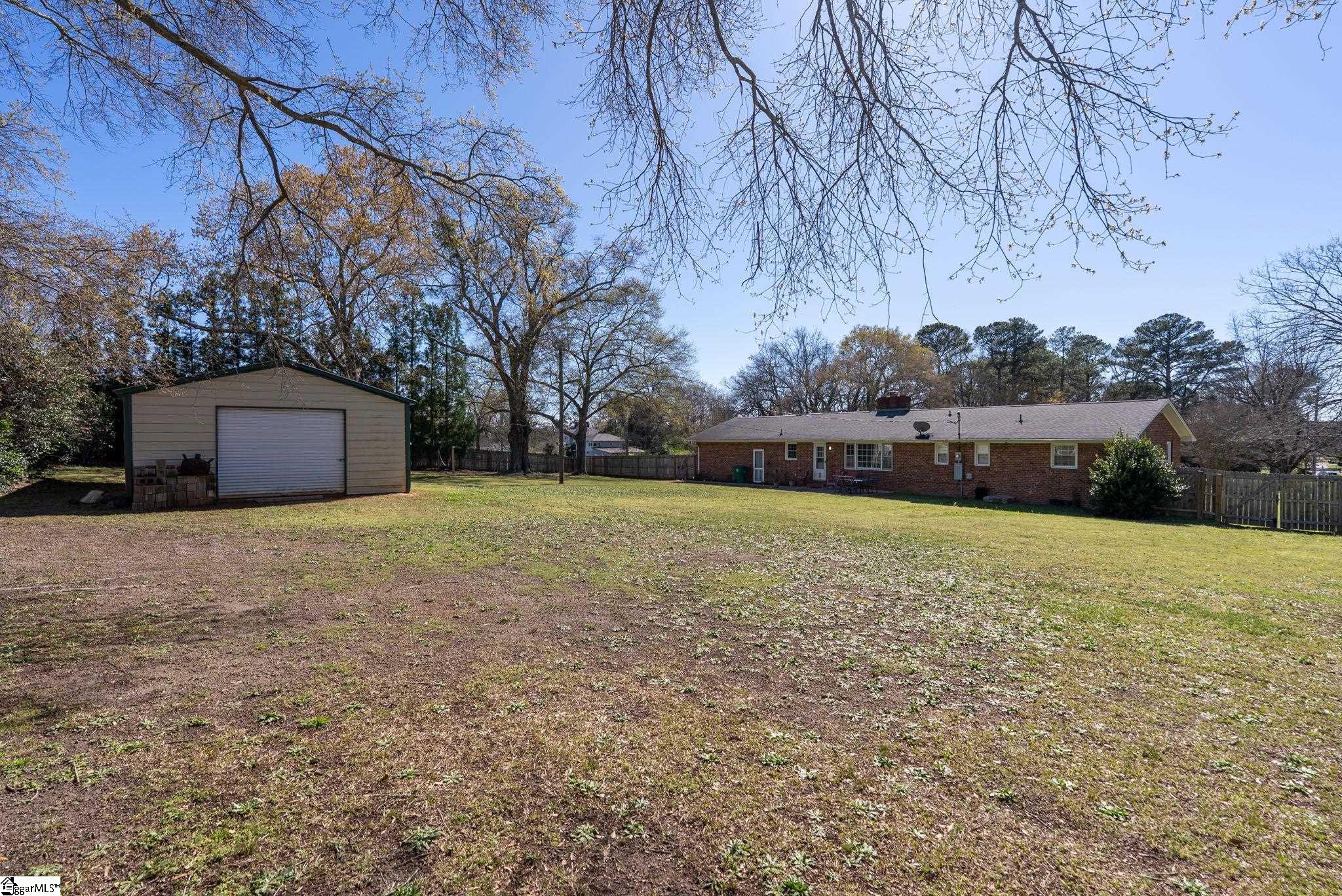 300 N Green Street Property Photo 39