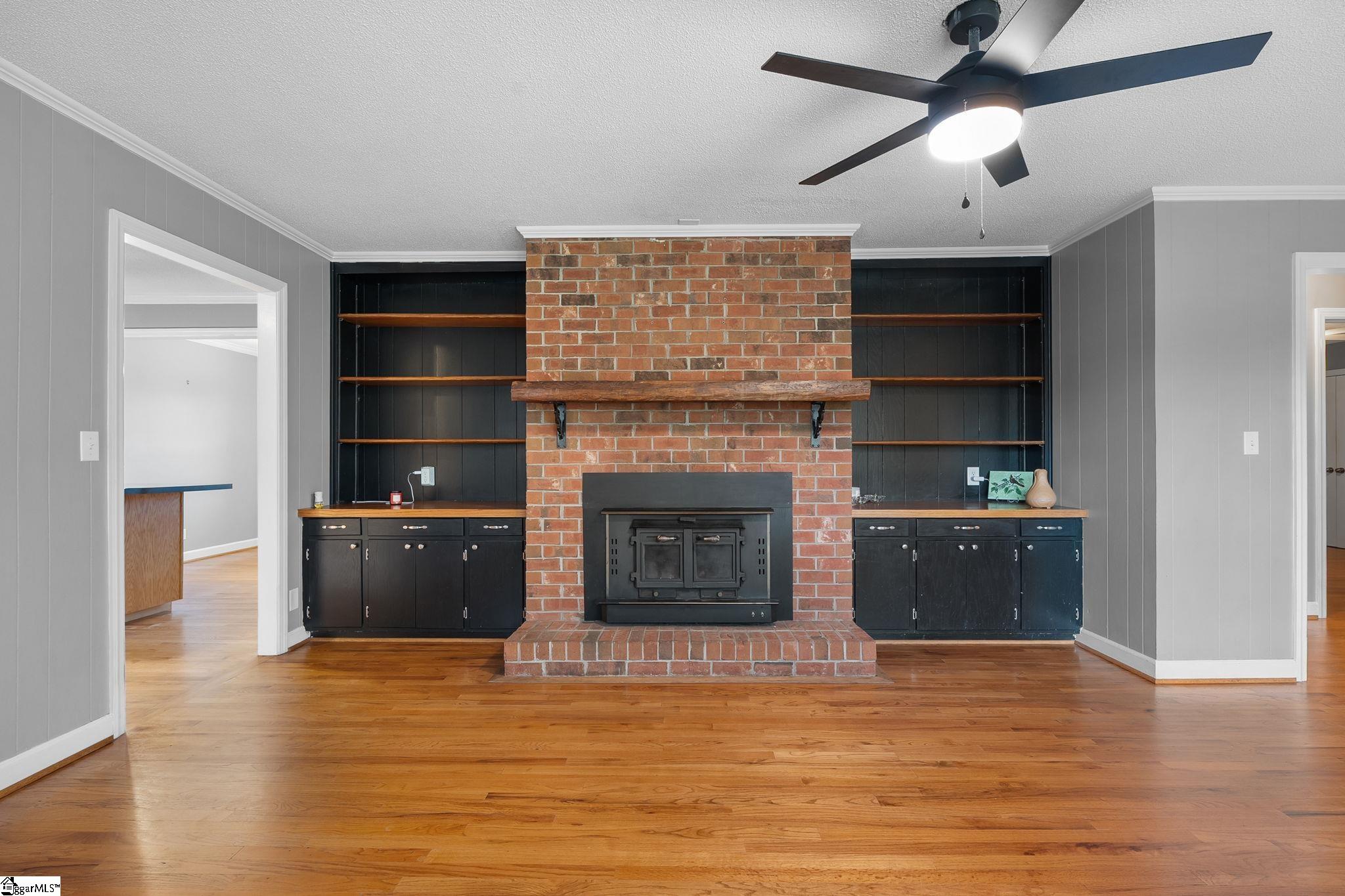 300 N Green Street Property Photo 21