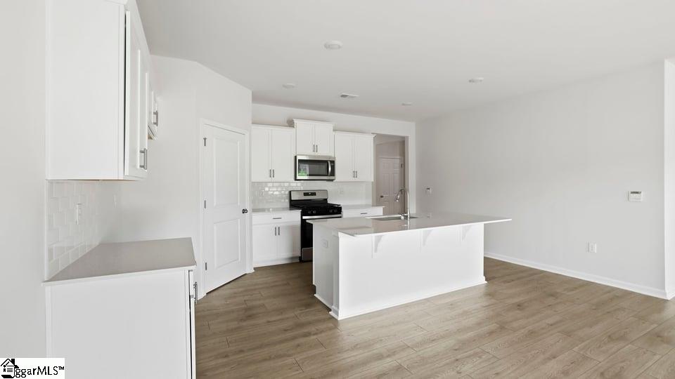 561 Landseer Drive Property Photo 18