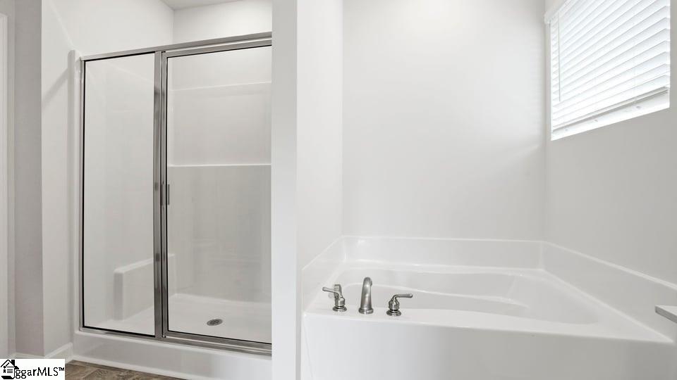 561 Landseer Drive Property Photo 28