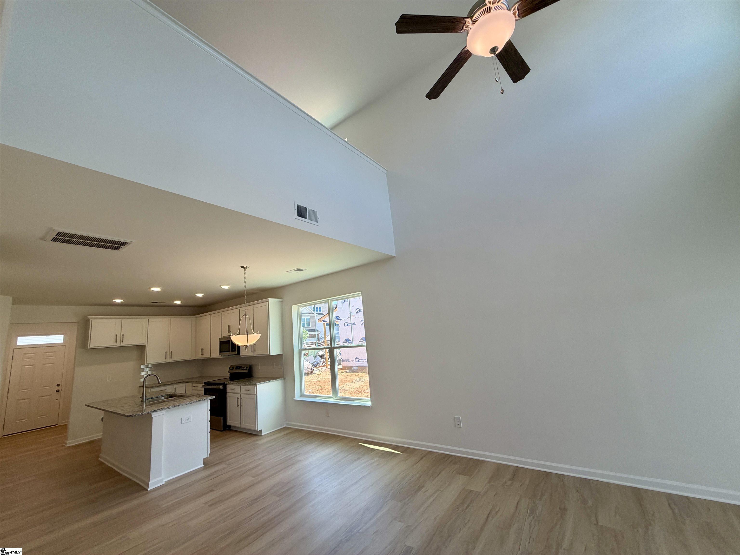 215 Toal Court Property Photo 8