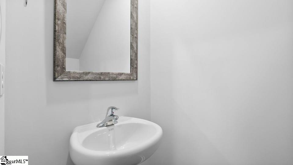 227 Deskin Lane Property Photo 16