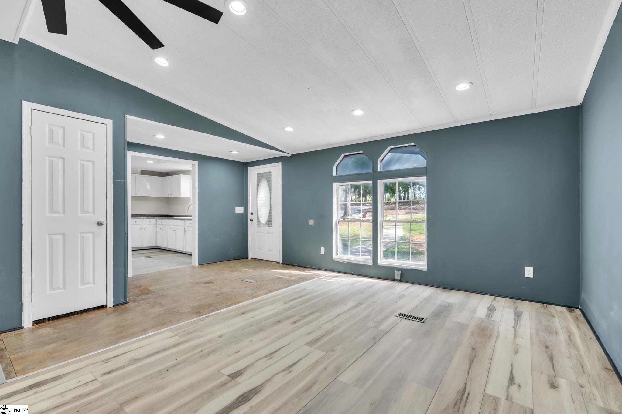 105 Dyar Drive Property Photo 19
