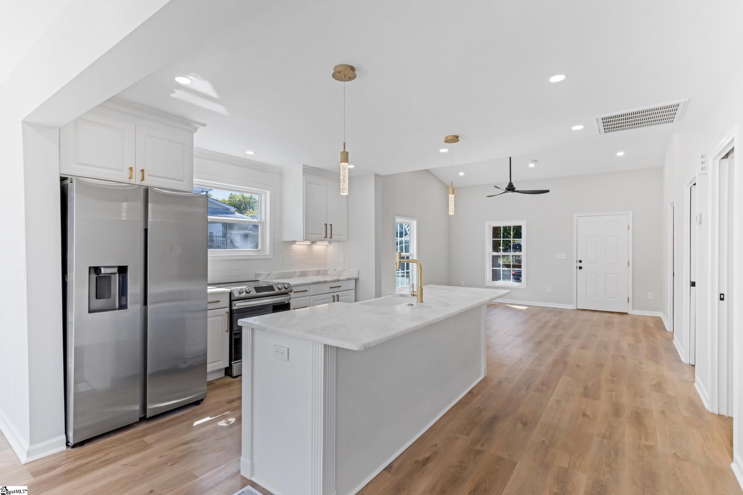 18 Hatch Street Property Photo 10
