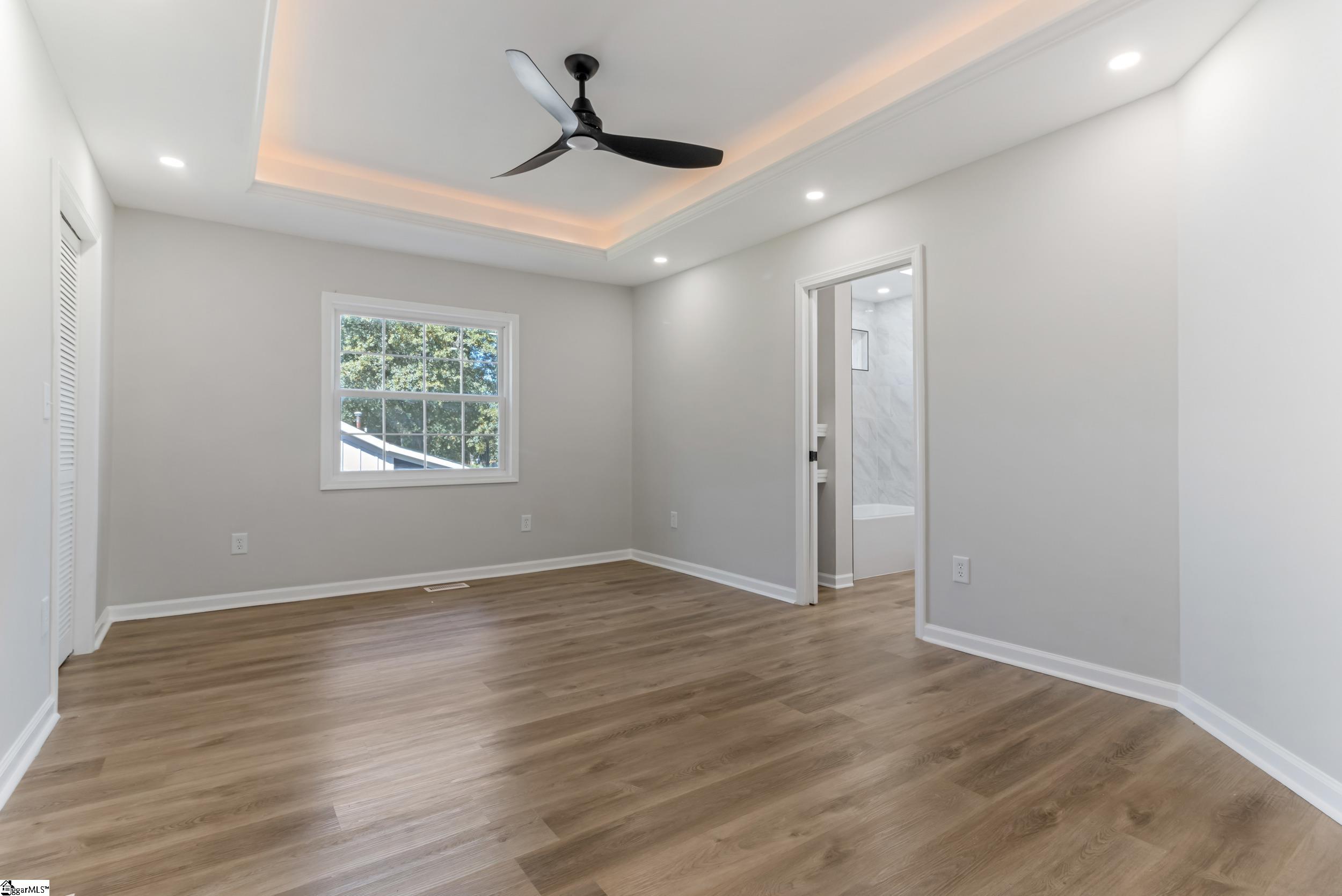 18 Hatch Street Property Photo 15