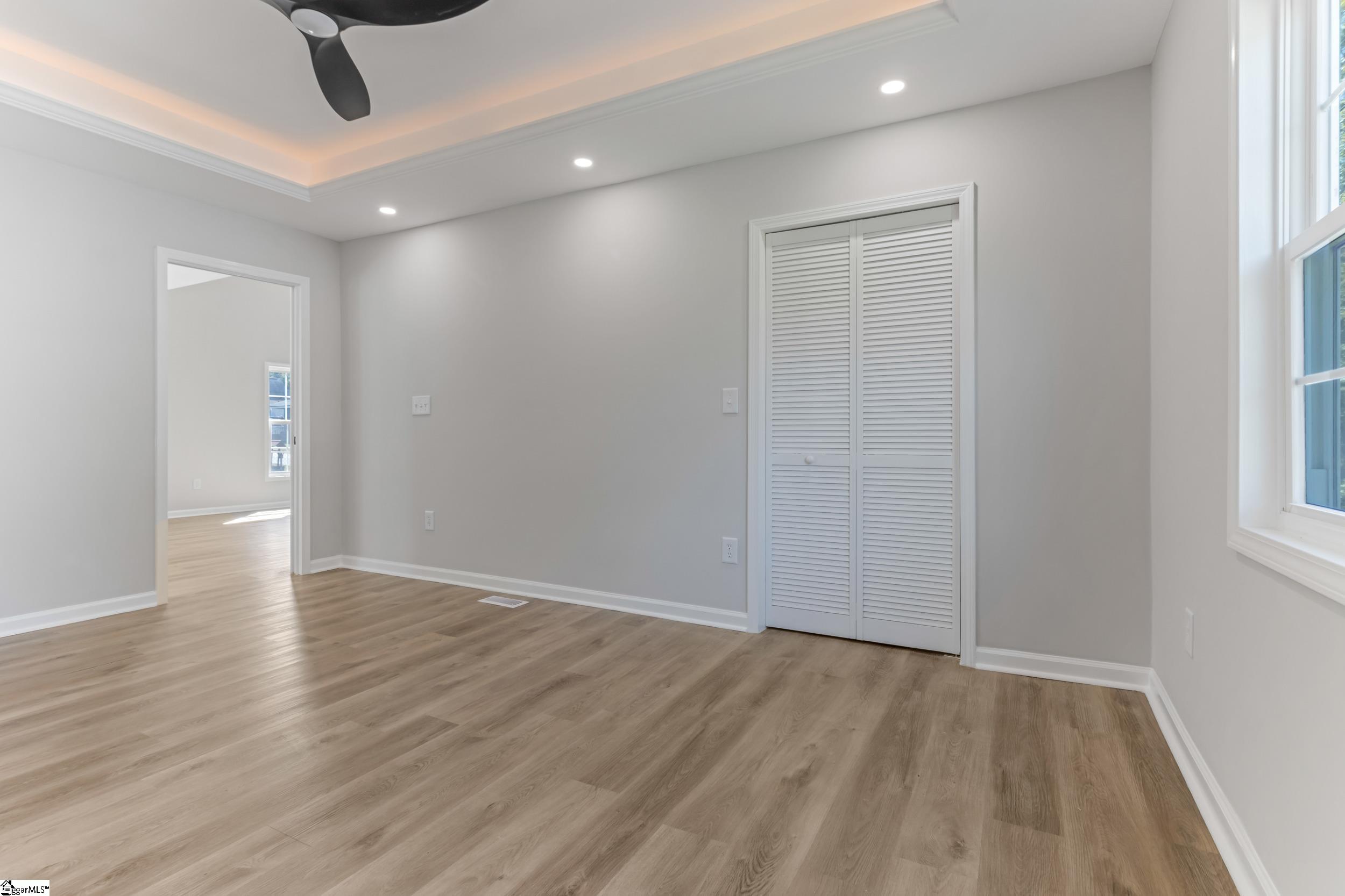 18 Hatch Street Property Photo 16