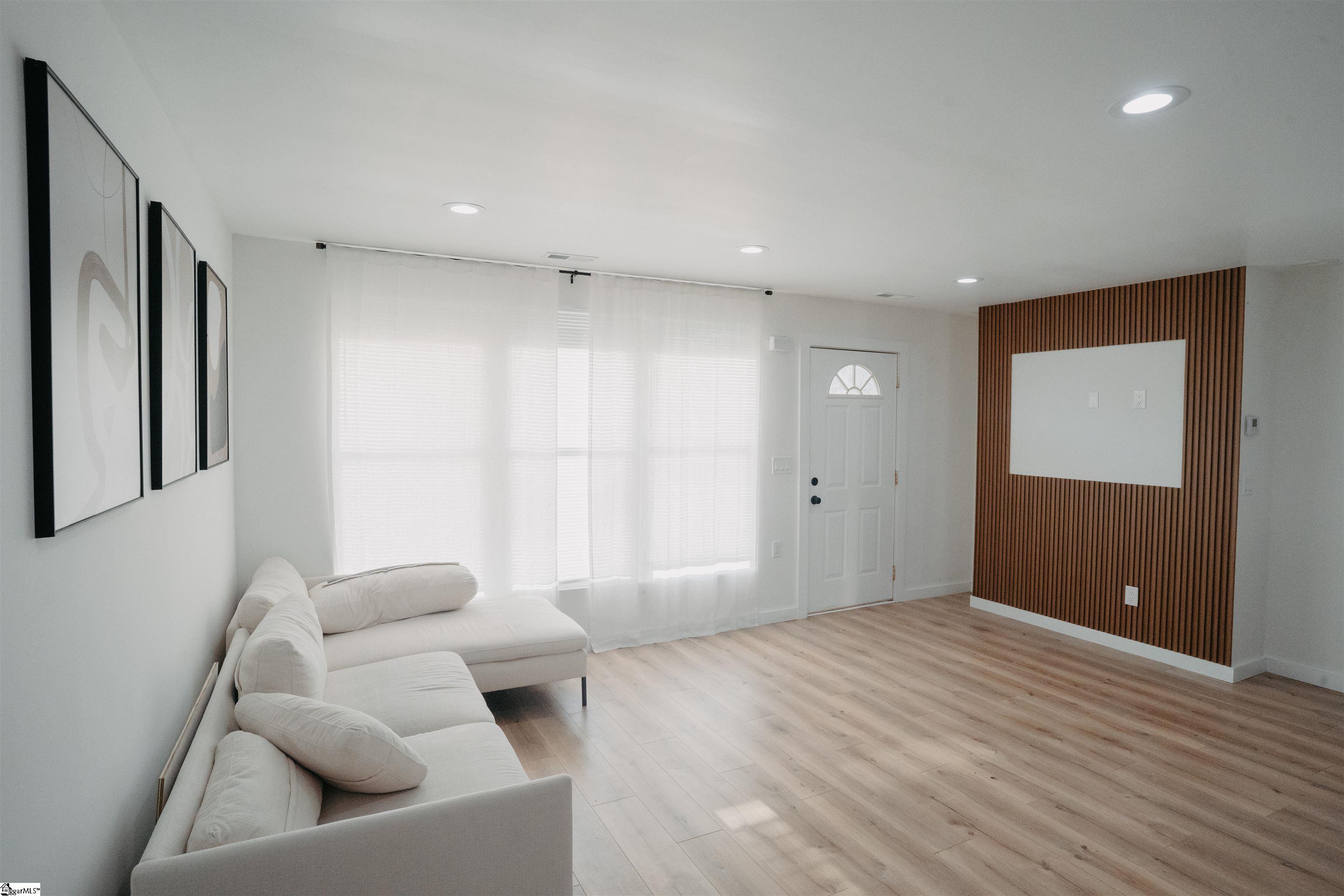 344 Bobo Road Property Photo 19
