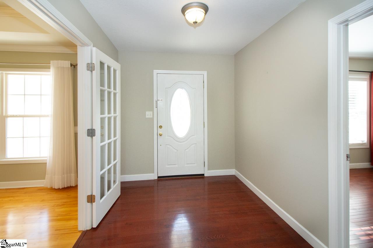 735 Britton Street Property Photo 6