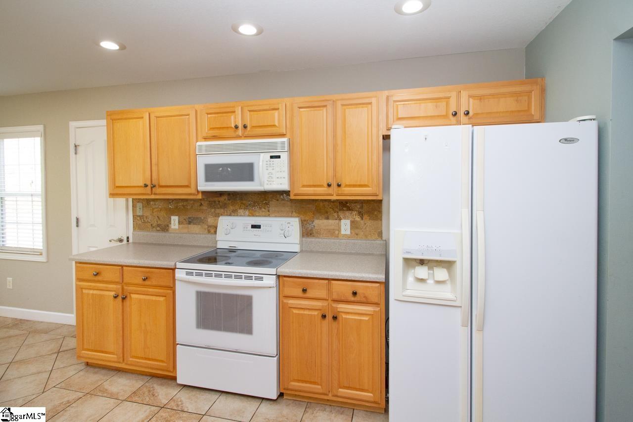 735 Britton Street Property Photo 17