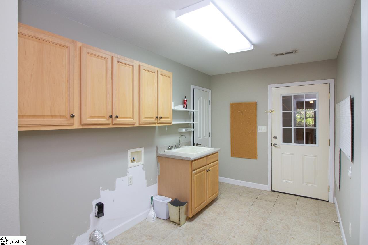 735 Britton Street Property Photo 30