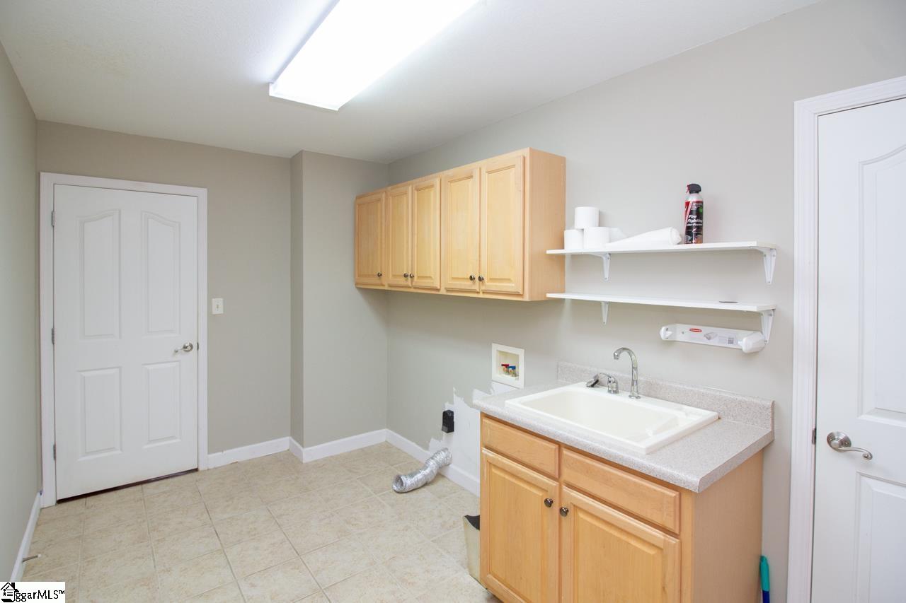 735 Britton Street Property Photo 31