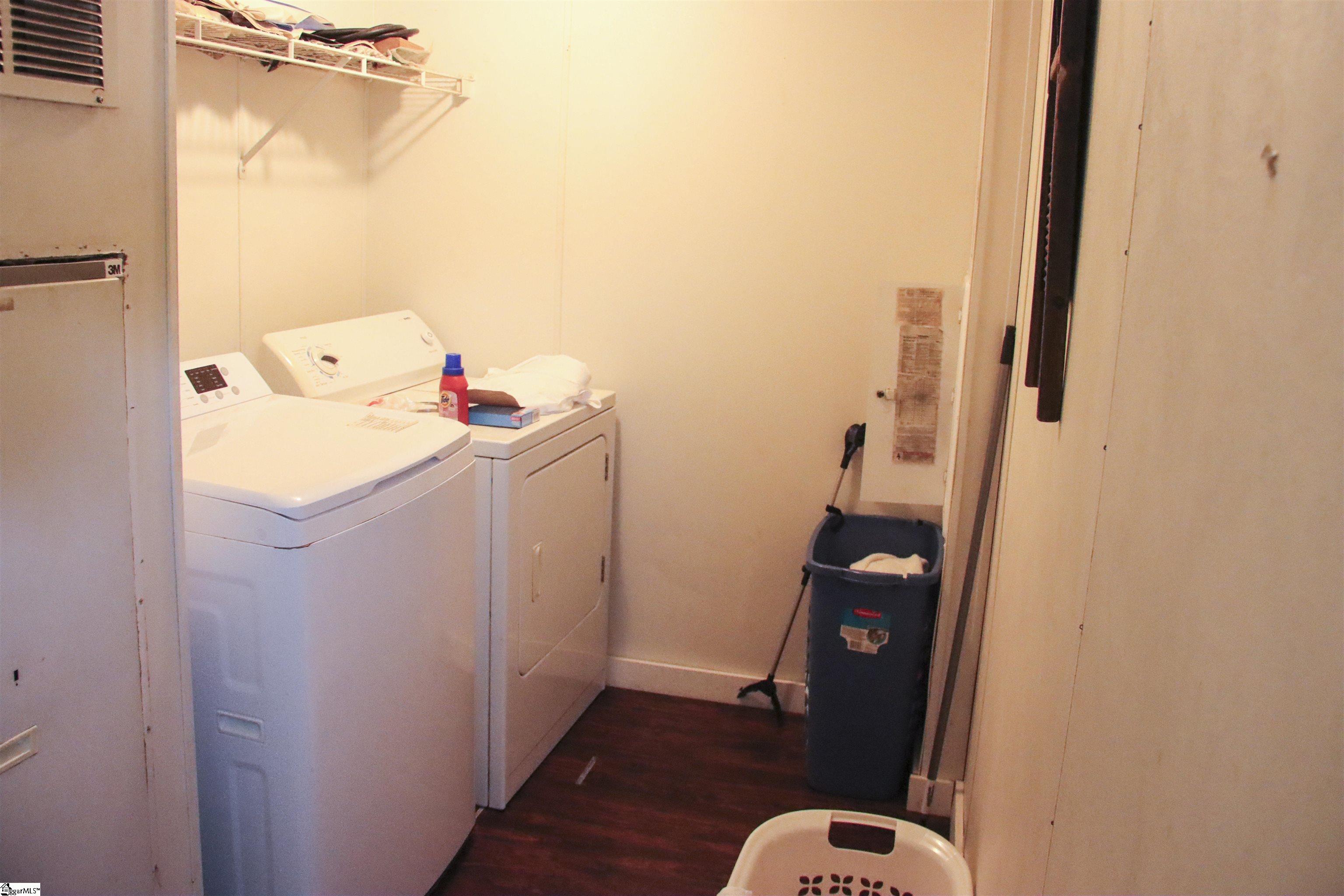 124 Arabian Way Property Photo 6