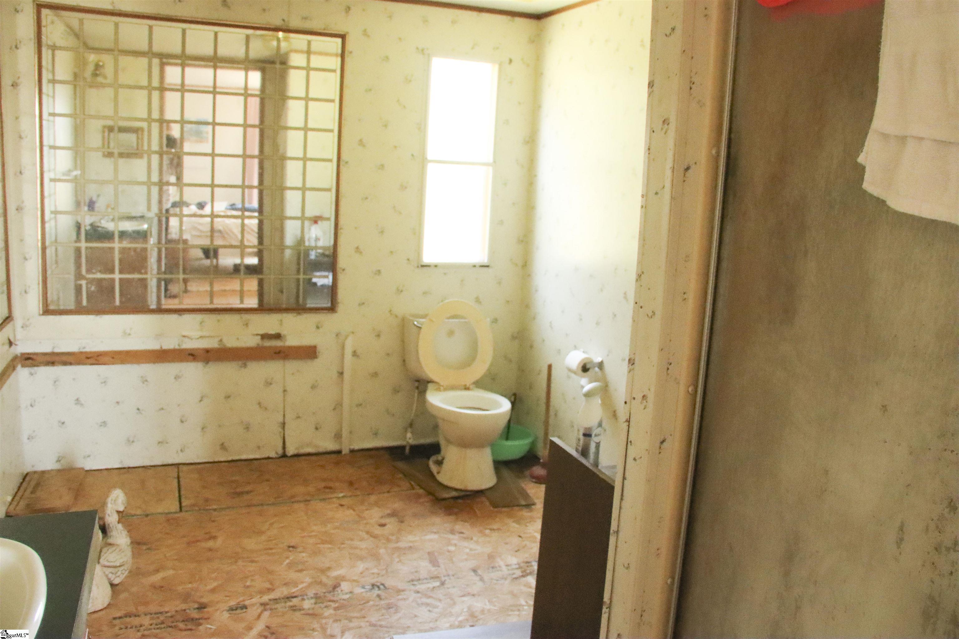 124 Arabian Way Property Photo 10