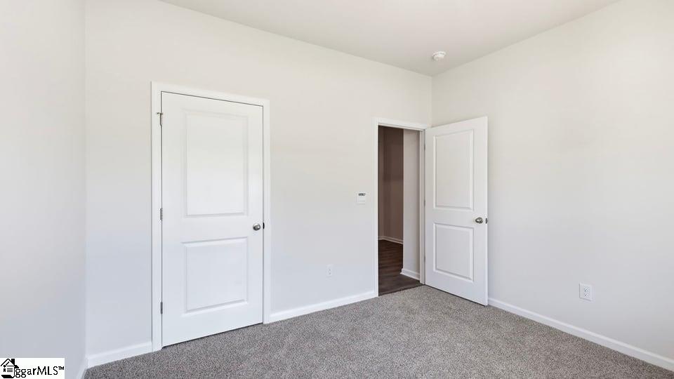 102 Estateside Drive Property Photo 8