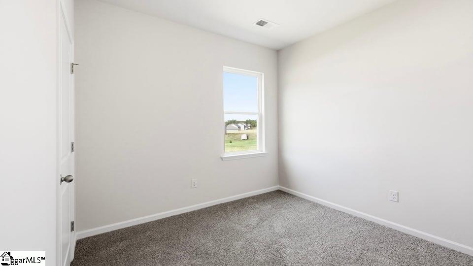 102 Estateside Drive Property Photo 10