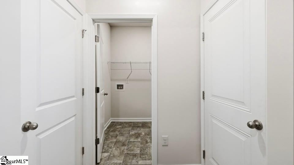102 Estateside Drive Property Photo 12