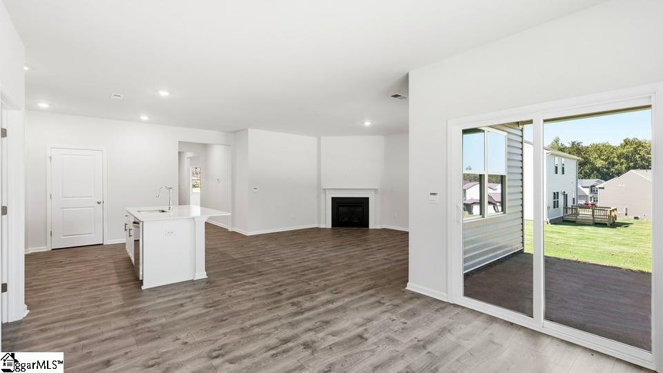 102 Estateside Drive Property Photo 24