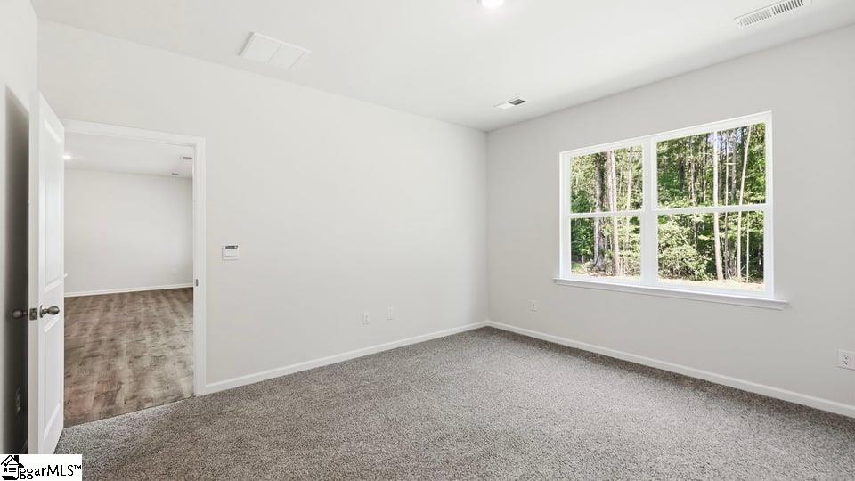 102 Estateside Drive Property Photo 26