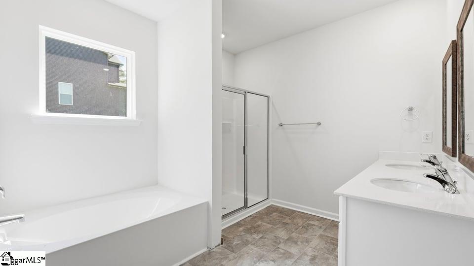 102 Estateside Drive Property Photo 32