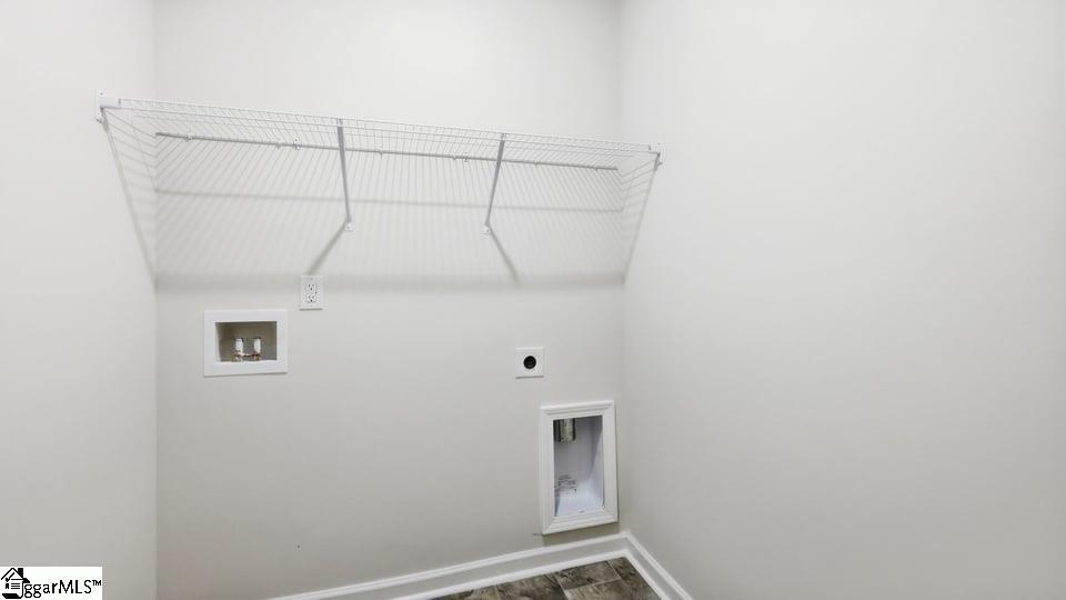 102 Estateside Drive Property Photo 36