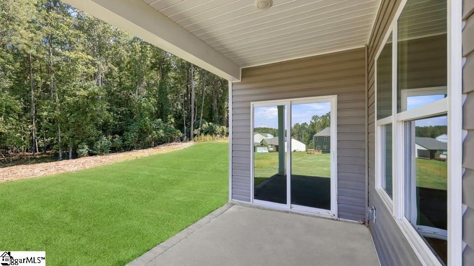 102 Estateside Drive Property Photo 39