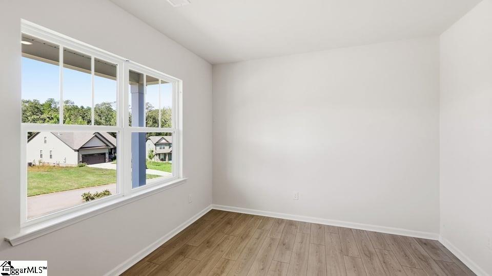 126 Estateside Drive Property Photo 8