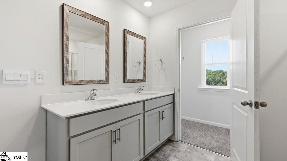 126 Estateside Drive Property Photo 32