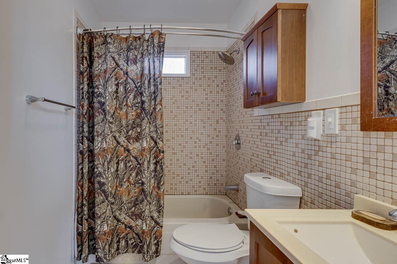 203 Snead Lane Property Photo 18