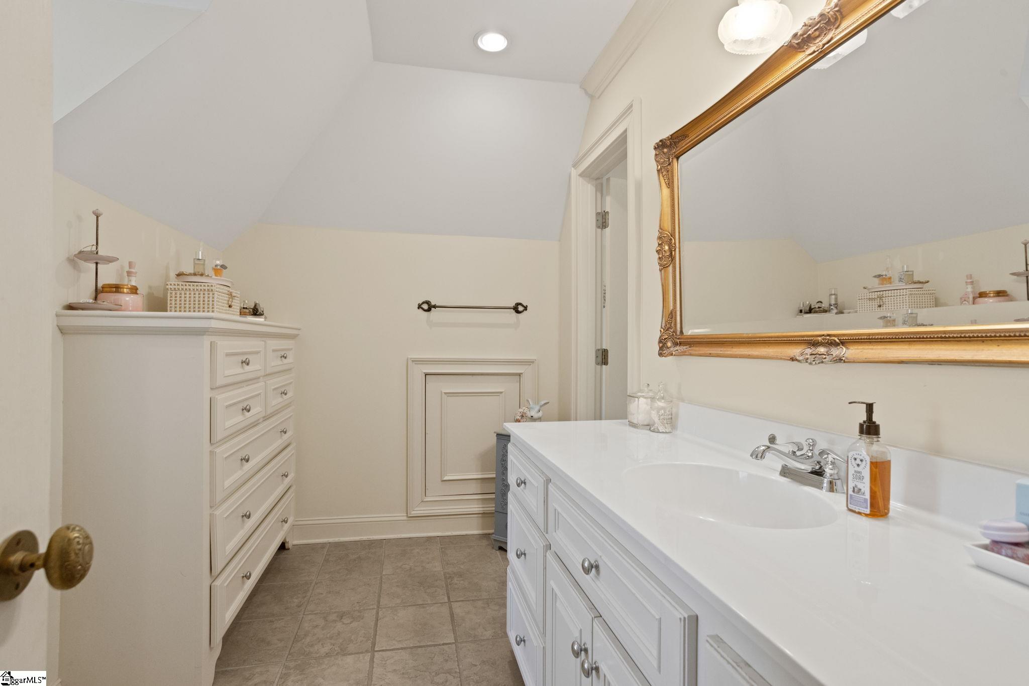200 Mountain Summit Road Property Photo 25