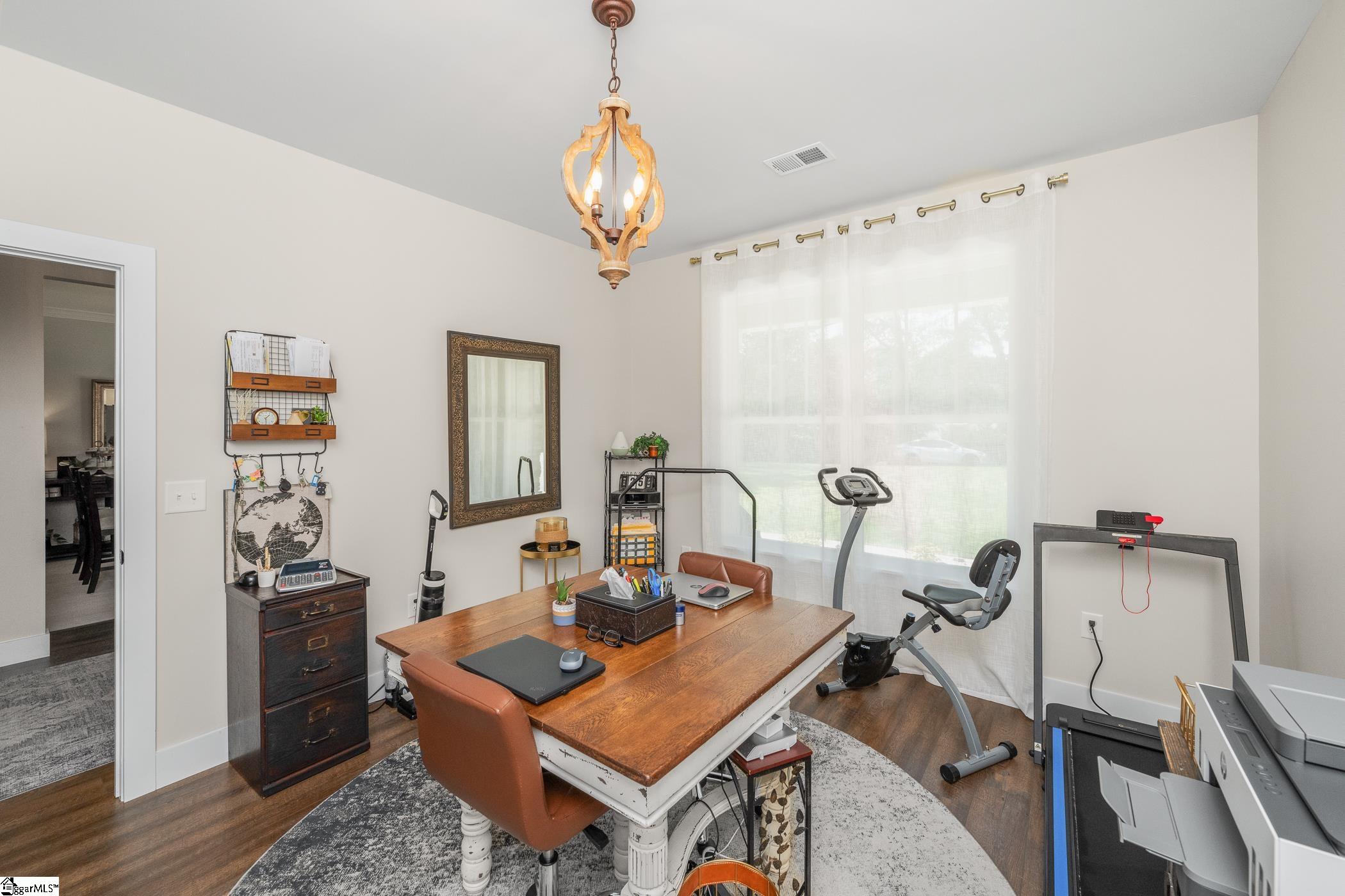 254 N Suber Road Property Photo 30