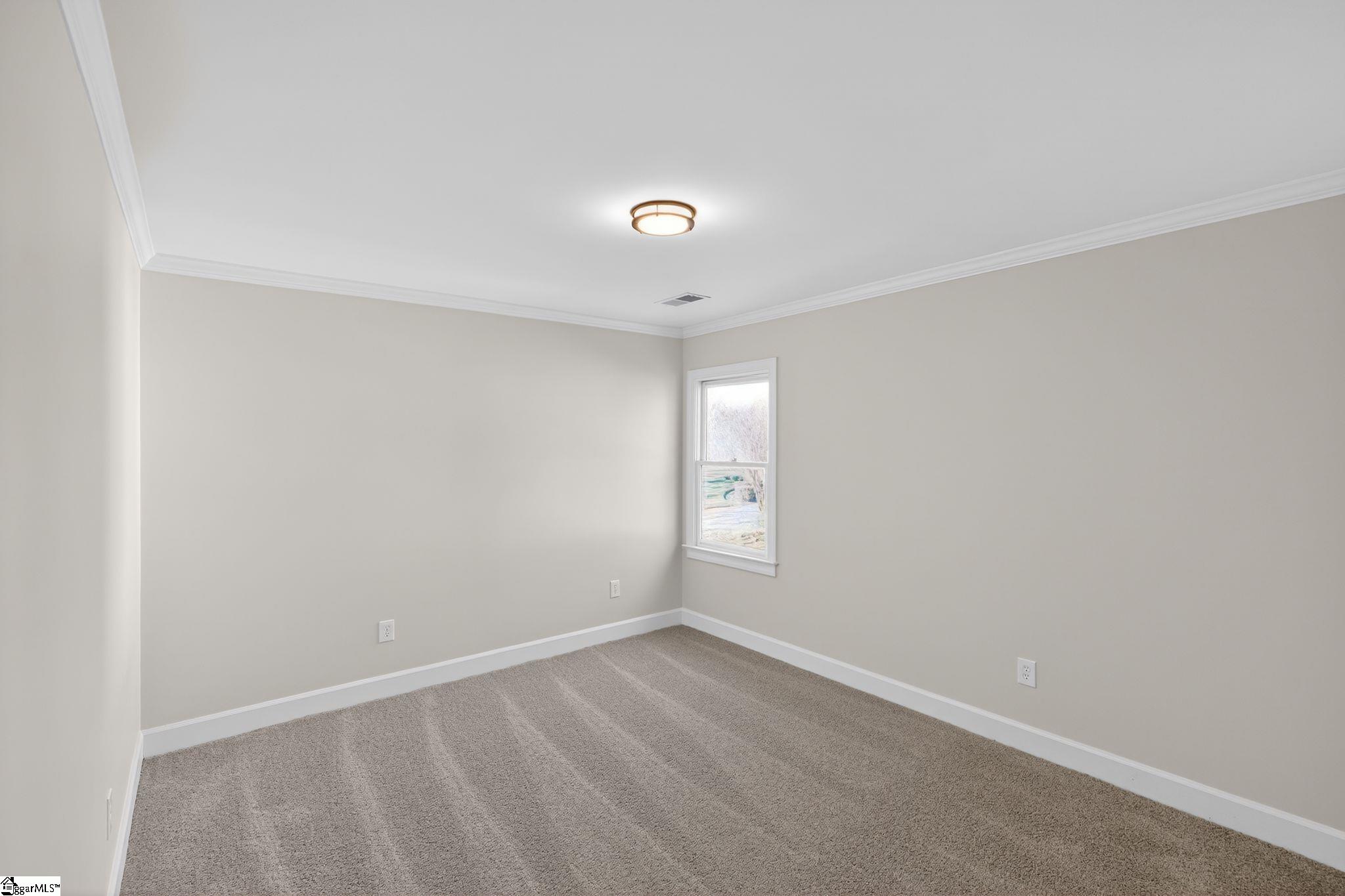 4 Dunrobin Lane Property Photo 2