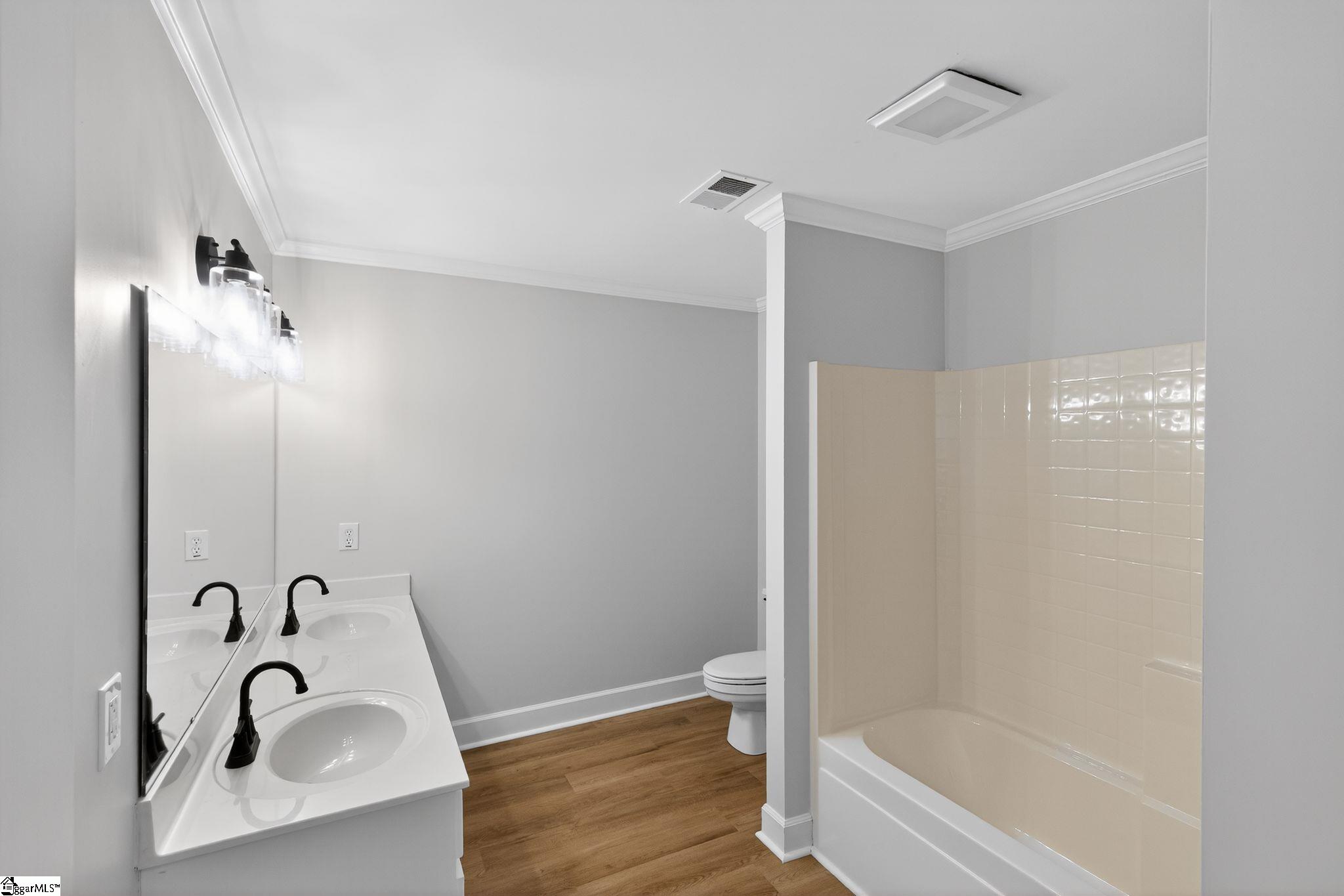4 Dunrobin Lane Property Photo 16