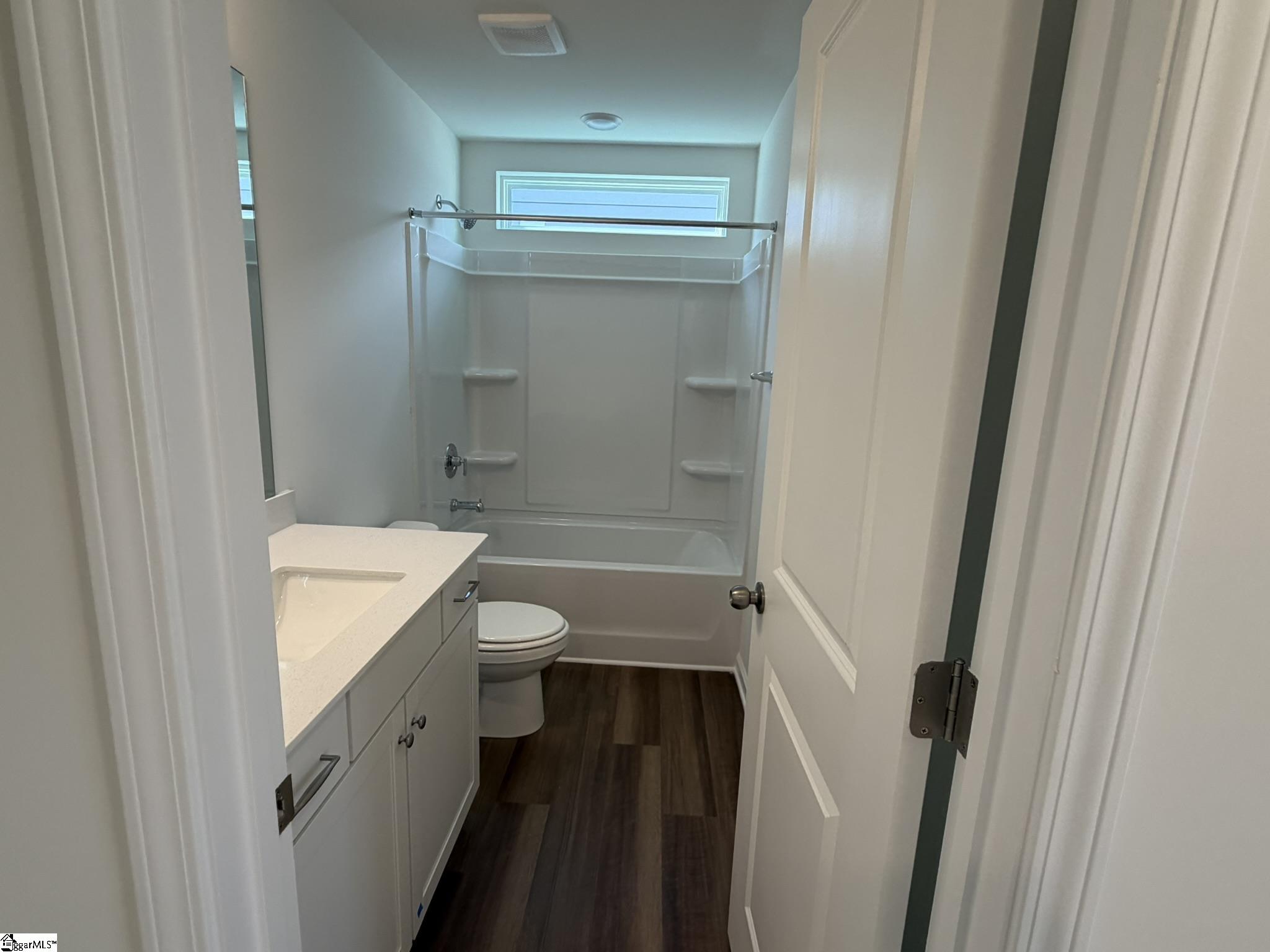 607 Autumn Lake Road Property Photo 12