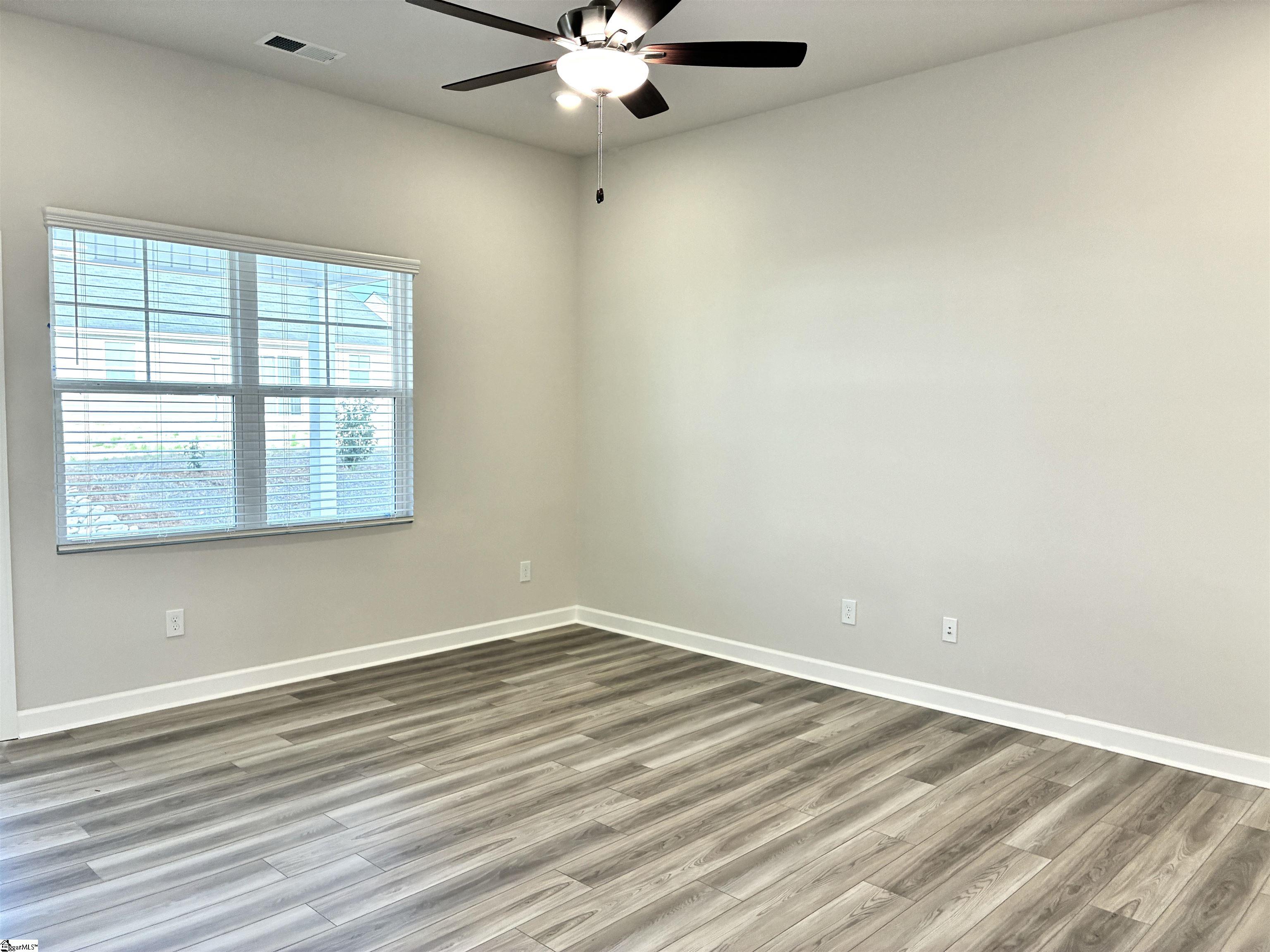 1422 Johnstone Drive Property Photo 10