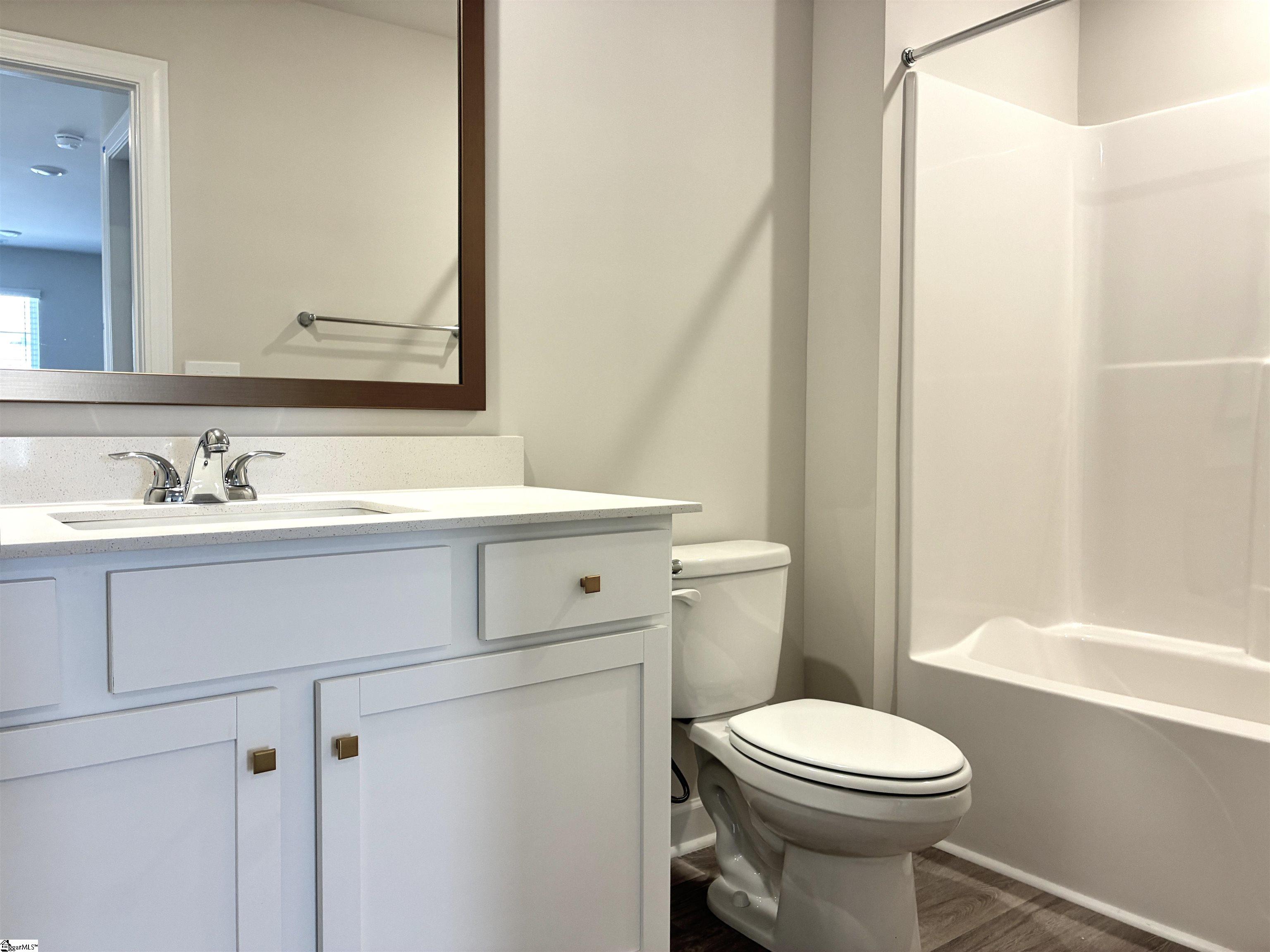 1422 Johnstone Drive Property Photo 15